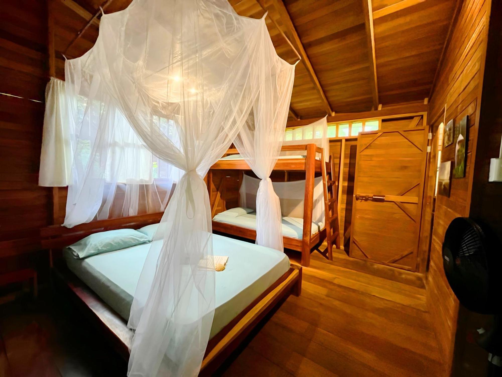 La Tarima Del Colibri Ecolodge El Valle  外观 照片
